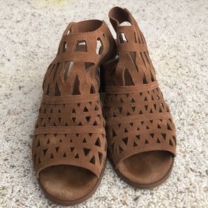 Steve Madden sandals